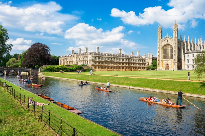 Reino Unido: Becas Para Doctorado en Cualquier curso de asignaturas ofrecido por la universidad University of Cambridge
